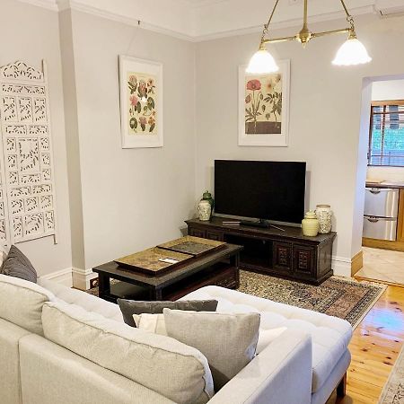 Hollidge House 5 Star Luxury Apartments Аделаїда Екстер'єр фото